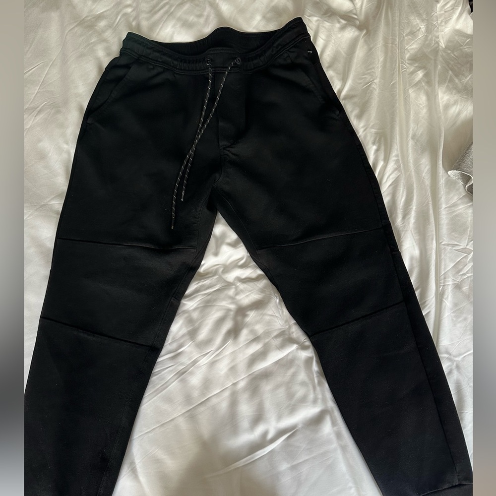 Men’s American Eagle athletic joggers